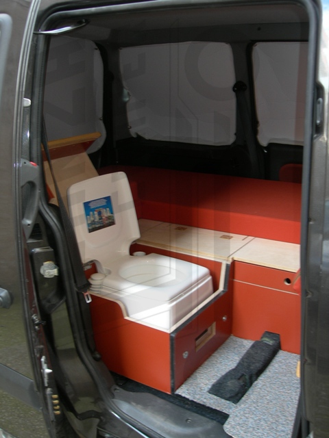 Lanza Camper Allestimento Camper E Veicoli Attrezzati Mini Van Su Fiat Doblo